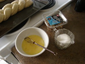 Pulla:  Finnish Cardamom Sweet Bread 
