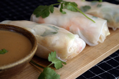 ptsr13 Pad Thai Summer Rolls with Peanut Sauce