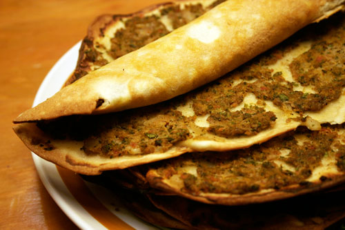 mlfb17 Flatbreads with Spiced Minced Lamb