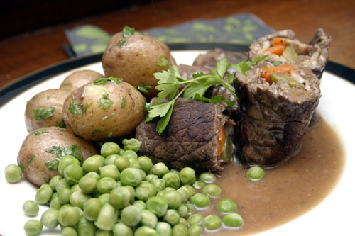 rldntop Rouladen: German Beef Rolls Stuffed with Bacon and Pickles