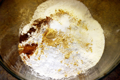 pumpkinscone2 Spiced Pumpkin Scones with Brown Butter Icing