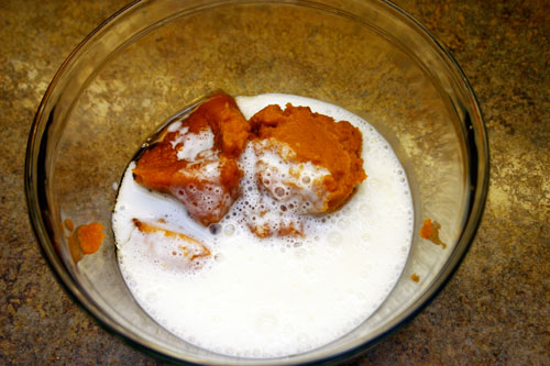 pumpkinscone3 Spiced Pumpkin Scones with Brown Butter Icing