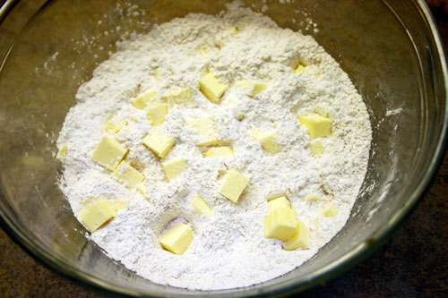 pumpkinscone4 Spiced Pumpkin Scones with Brown Butter Icing