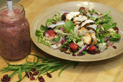 chicken-plum-blue-cheese-salad-7 Grilled Chicken Summer Salad with Blue Cheese